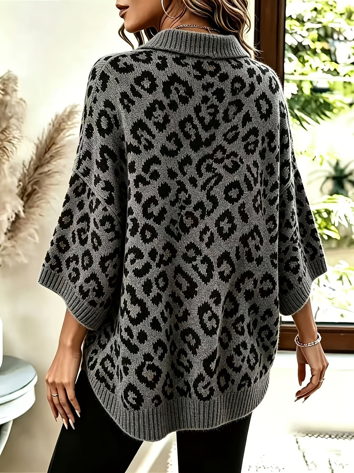 Plus Size Leopard Pattern V-Neck Jumper