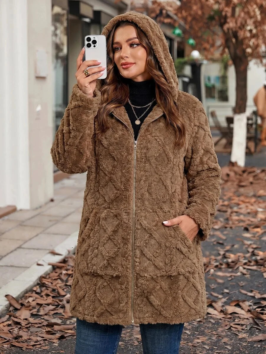 Plus Size Longline Knit Hoodie with Pockets