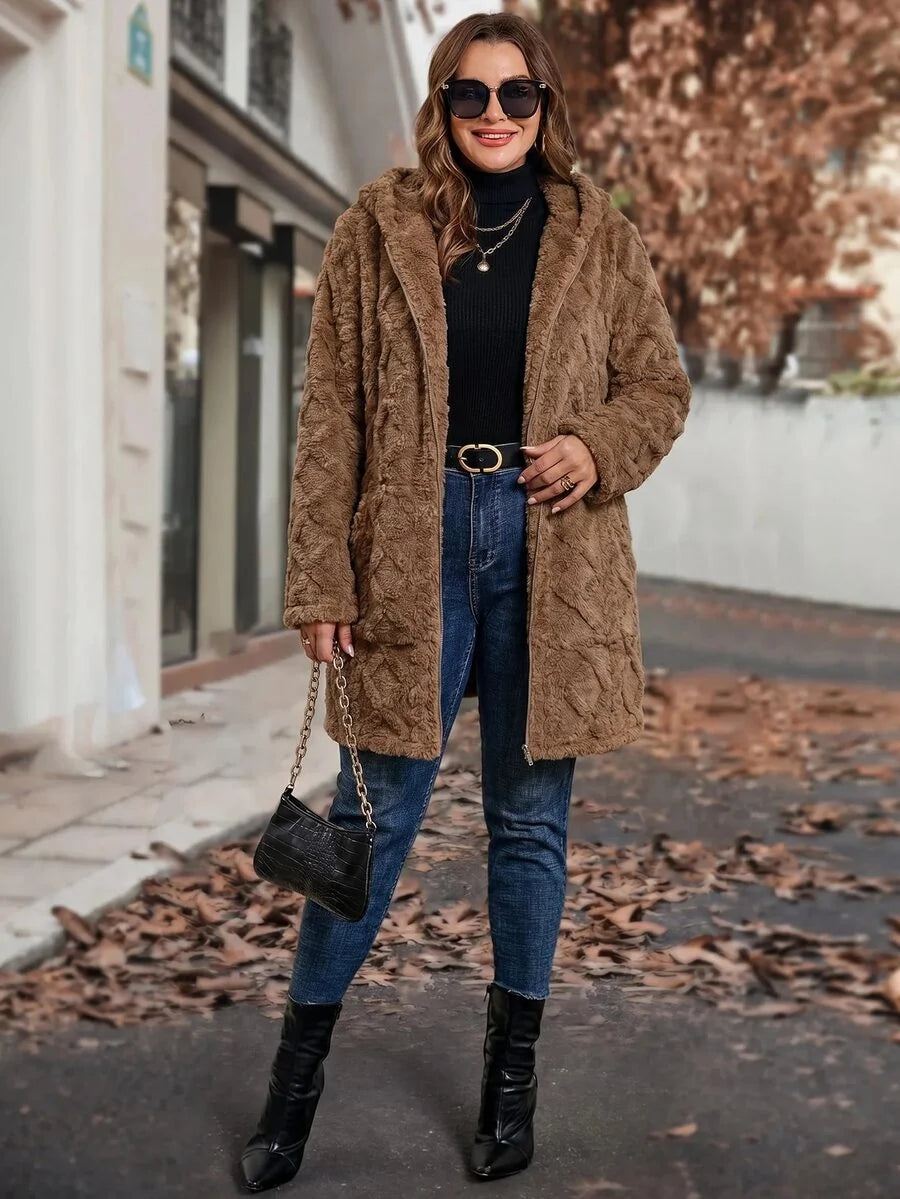 Plus Size Longline Knit Hoodie with Pockets