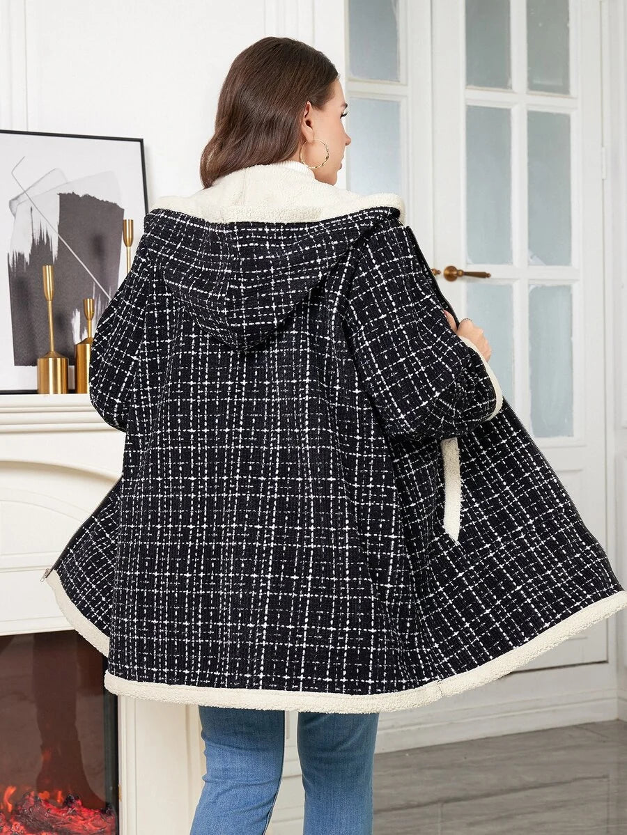 Plus Size Longline Knit Hoodie with Pockets