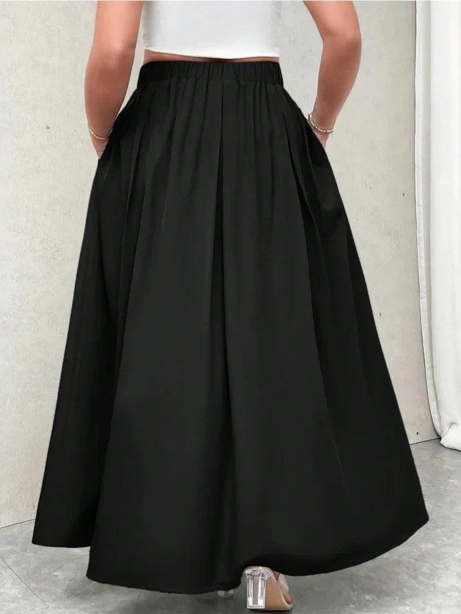 Plus Size Black Pleated Maxi Skirt with Elastic Waist