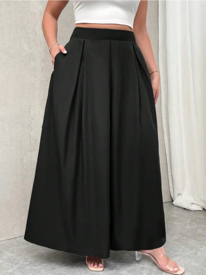 Plus Size Black Pleated Maxi Skirt with Elastic Waist