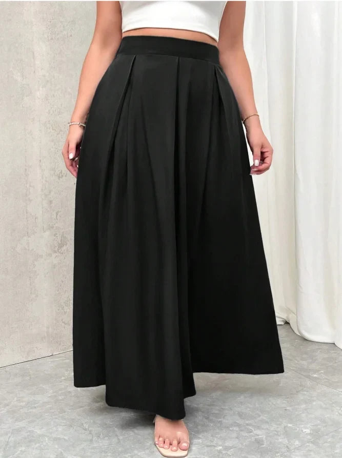 Plus Size Black Pleated Maxi Skirt with Elastic Waist