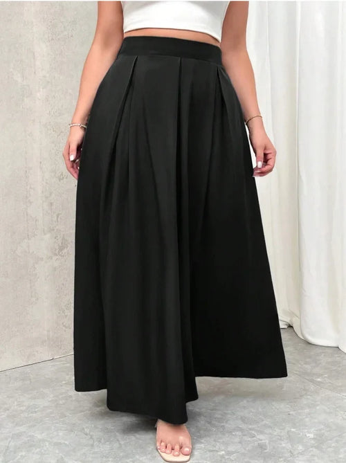 Plus Size Black Pleated Maxi Skirt with Elastic Waist